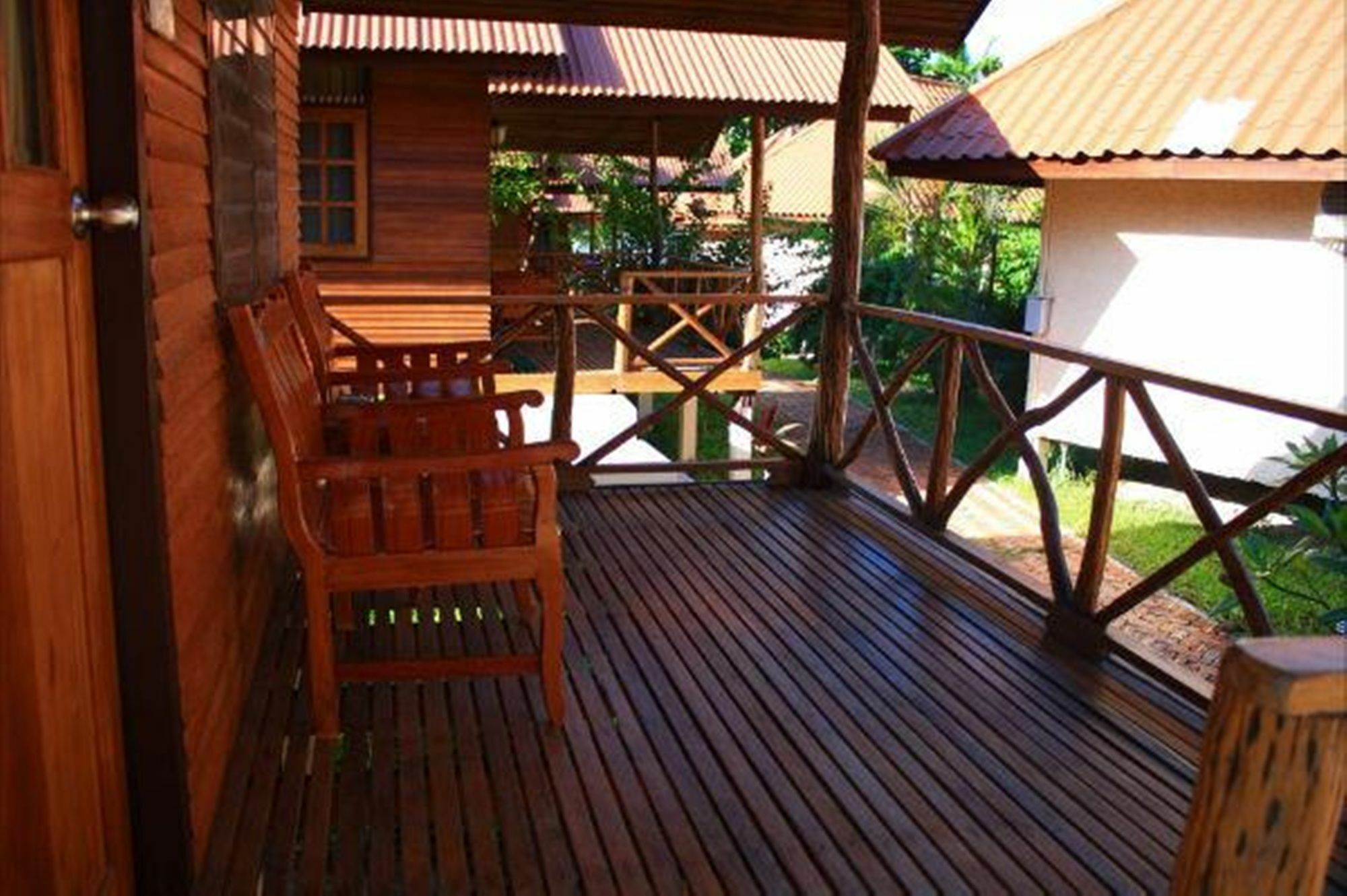 Dome Lay Beach Resort Bophut Exterior photo